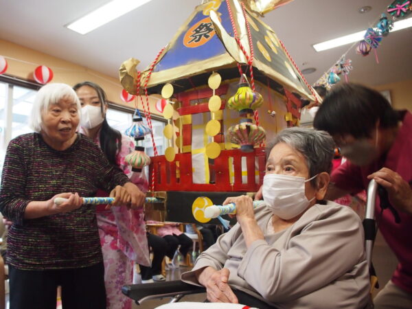 PA065156 600x450 - 【季節行事】秋祭り1日目