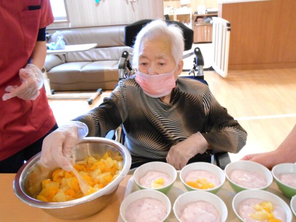 DSCN0303 600x450 - 10月のお誕生日会(*&acute;▽｀*)✨🎁