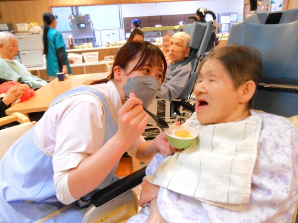 DSCN0348 600x450 - 10月のお誕生日会(*&acute;▽｀*)✨🎁