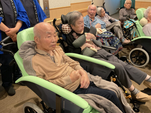 IMG 0685 600x450 - 秋祭りリハビリレク＆音楽鑑賞