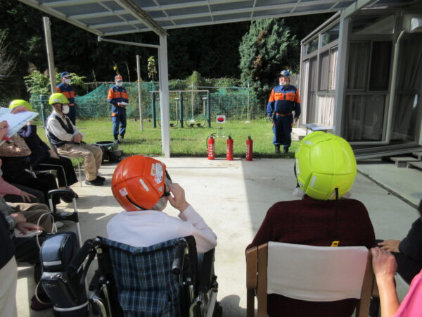 IMG 2292 600x450 - 【防災訓練】避難訓練