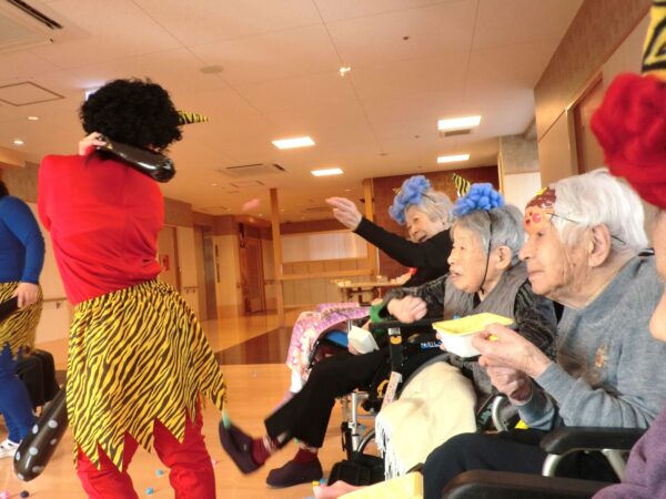 CIMG6607 1 600x450 - ユニット行事　節分👹