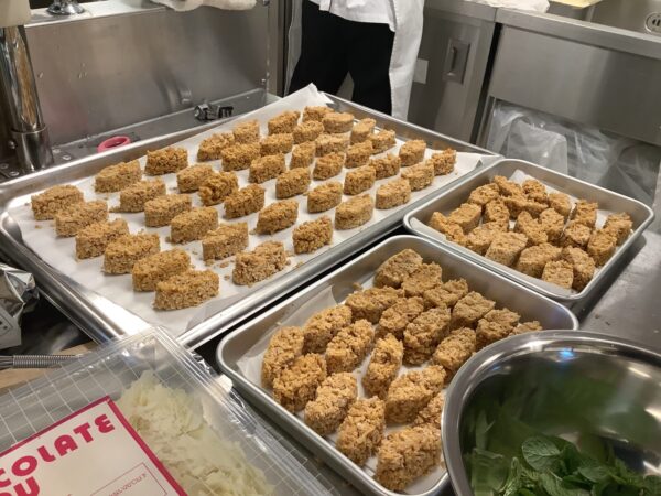 IMG 3362 600x450 - 三重短期大学生との地域連携事業