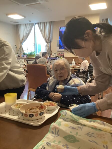 IMG 3403 450x600 - 三重短期大学生との地域連携事業