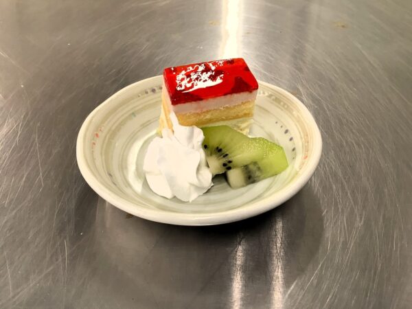 IMG 4164 600x450 - ２月の行事食『　海鮮丼　』