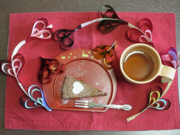 IMG 5335 600x450 - 【季節行事・レクリエーション】バレンタインデー💖と楽しいゲーム