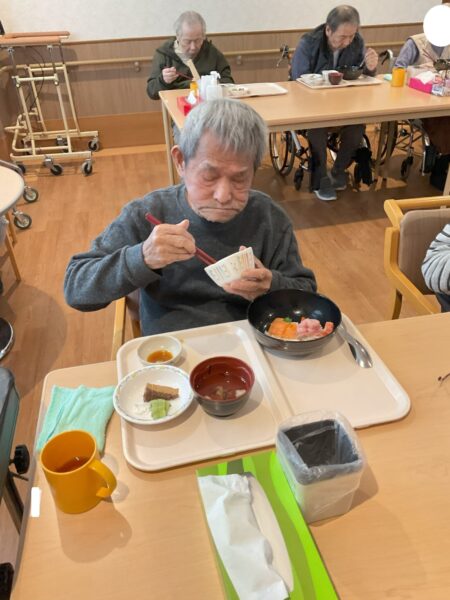 IMG 0290 450x600 - 海鮮丼🐟