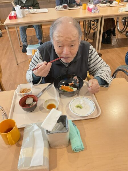IMG 0291 450x600 - 海鮮丼🐟
