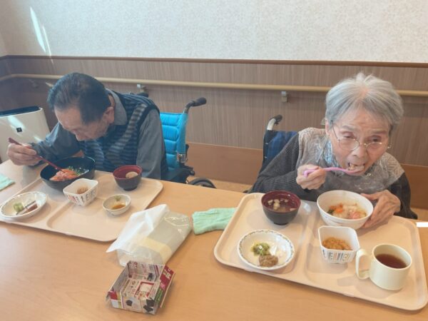 IMG 0753 600x450 - 海鮮丼🐟