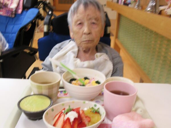 IMG 0901 600x451 - ユニット行事　ひな祭り🎎(^&omega;^)