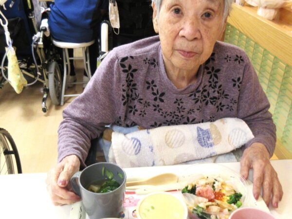 IMG 0908 600x450 - ユニット行事　ひな祭り🎎(^&omega;^)