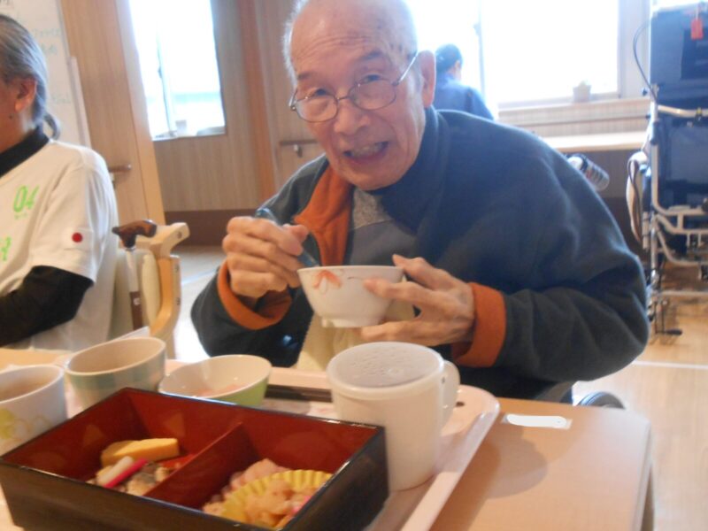 DSCN1282 800x600 - 行事食　松花堂弁当🌸