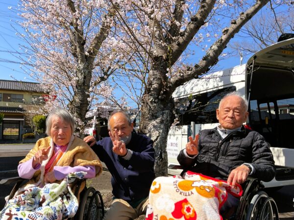 IMG 0192 600x450 - ４月　お花見に行ってきました🌸
