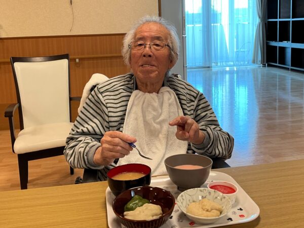 IMG 0266 600x450 - ４月行事食『春の松花堂弁当』🍱✨