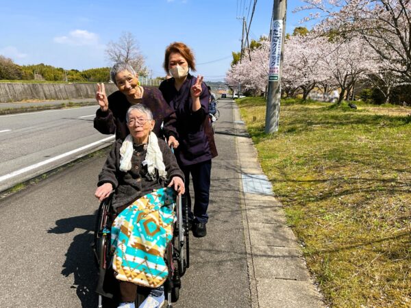IMG 0299 600x450 - ４月　お花見に行ってきました🌸