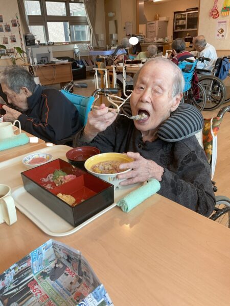 IMG 0582 450x600 - 春の松花弁当🌸