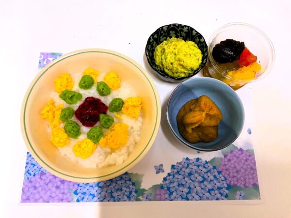 6月行事食『あじさい寿司膳』🍱 IMG 0614 600x450 - 6月行事食『あじさい寿司膳』🍱