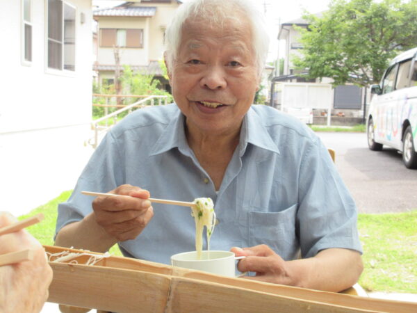 IMG 8746 600x450 - 【季節行事】流しそうめん☆彡