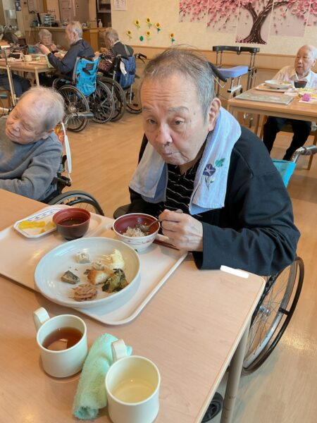 IMG 0676 450x600 - 幕の内風盛り合わせ🙌