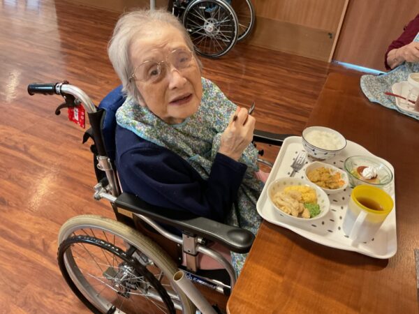 IMG 0359 600x450 - 10月行事食　大人になってもワクワク♪ 大人様ランチ🍝🍮✨