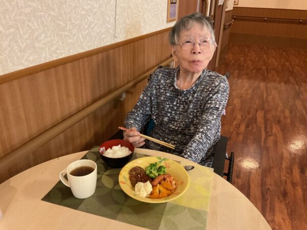 IMG 0364 600x450 - 10月行事食　大人になってもワクワク♪ 大人様ランチ🍝🍮✨