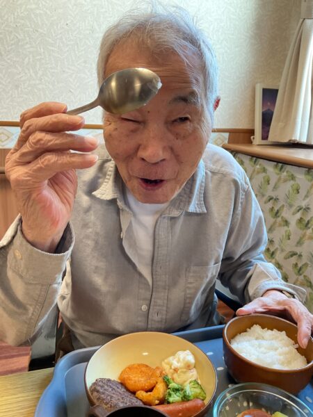 IMG 0447 450x600 - 10月行事食　大人になってもワクワク♪ 大人様ランチ🍝🍮✨