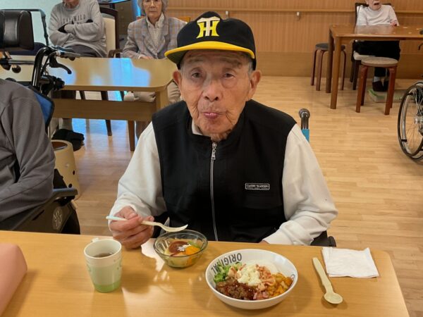 IMG 0583 600x450 - 10月行事食　大人になってもワクワク♪ 大人様ランチ🍝🍮✨